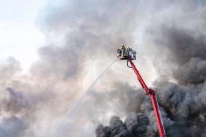Penyemprotan Disinfektan di Lapangan Kota